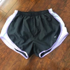 NWOT Black Dri-Fit tempo shorts